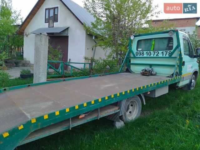 Зеленый Ивеко Дейли, объемом двигателя 2.8 л и пробегом 300 тыс. км за 7000 $, фото 3 на Automoto.ua