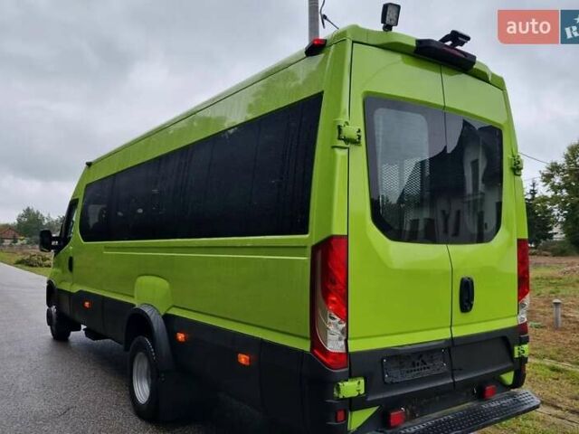 Зеленый Ивеко Дейли, объемом двигателя 3 л и пробегом 300 тыс. км за 40472 $, фото 3 на Automoto.ua