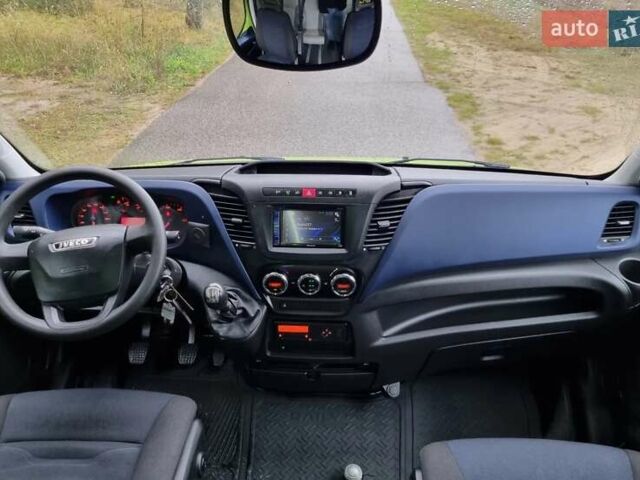 Зеленый Ивеко Дейли, объемом двигателя 3 л и пробегом 300 тыс. км за 40472 $, фото 5 на Automoto.ua