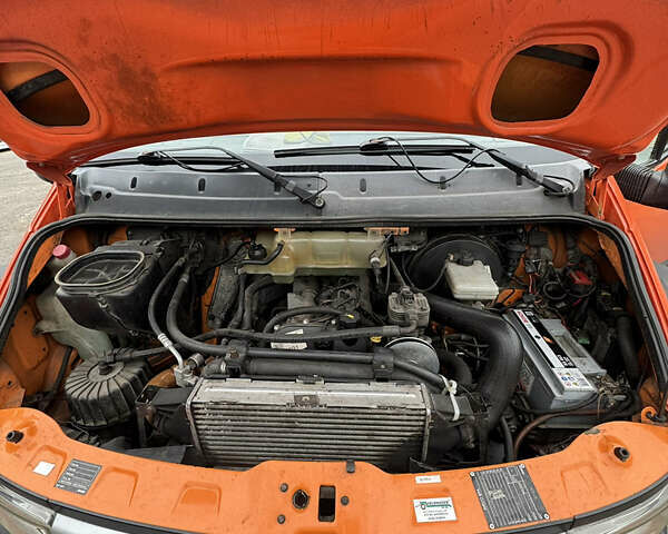 Оранжевый Ивеко Дейли, объемом двигателя 3 л и пробегом 450 тыс. км за 12000 $, фото 8 на Automoto.ua