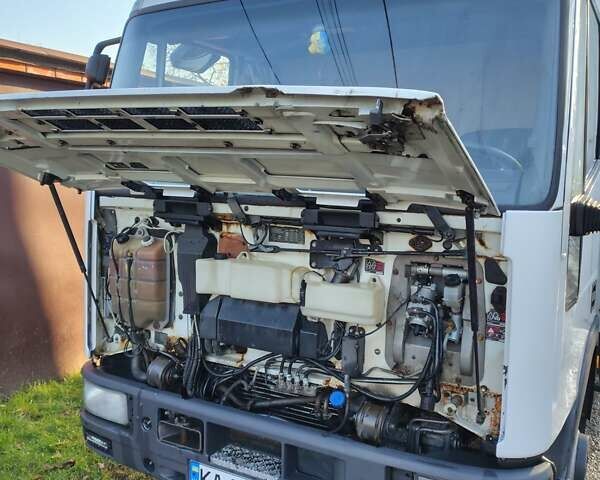 Івеко ЄвроКарго 1998 у Києві на Automoto.ua Білий Івеко ЄвроКарго, об'ємом двигуна 5.86 л та пробігом 500 тис. км за 6400 $, фото 6 на Automoto.ua