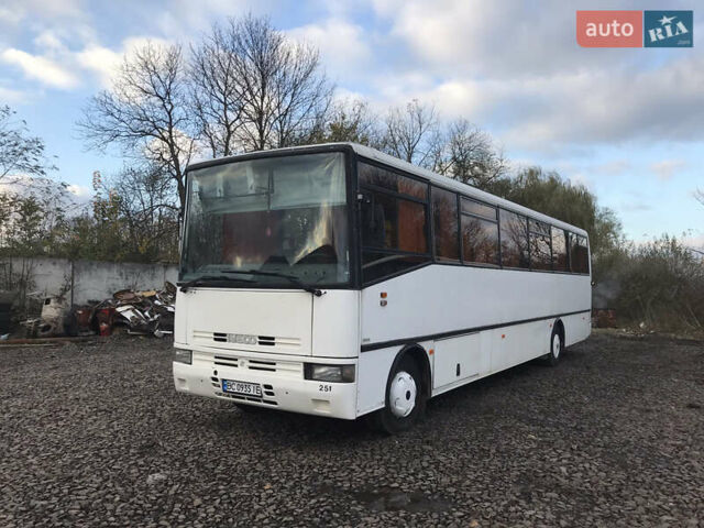 Белый Ивеко ЕвроКарго, объемом двигателя 5.7 л и пробегом 600 тыс. км за 10000 $, фото 1 на Automoto.ua