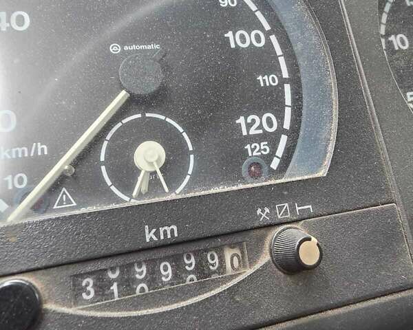 Ивеко ЕвроКарго 1997 в Броварах на Automoto.ua Белый Ивеко ЕвроКарго, объемом двигателя 5.86 л и пробегом 319 тыс. км за 9000 $, фото 8 на Automoto.ua