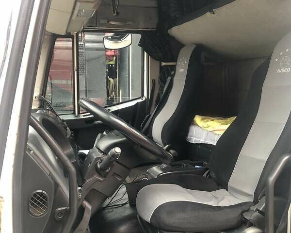 Білий Івеко ЄвроКарго, об'ємом двигуна 3.9 л та пробігом 100 тис. км за 17000 $, фото 3 на Automoto.ua