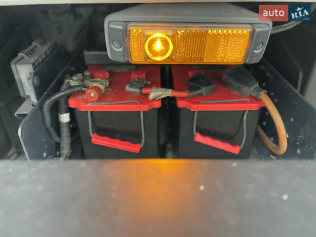 Белый Ивеко ЕвроКарго, объемом двигателя 3.92 л и пробегом 540 тыс. км за 13000 $, фото 13 на Automoto.ua