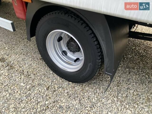 Белый Ивеко ЕвроКарго, объемом двигателя 4.6 л и пробегом 570 тыс. км за 25500 $, фото 33 на Automoto.ua