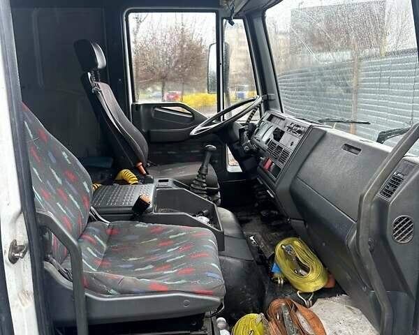 Білий Івеко ЄвроКарго, об'ємом двигуна 5.68 л та пробігом 240 тис. км за 18700 $, фото 12 на Automoto.ua