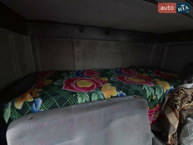Красный Ивеко ЕвроКарго, объемом двигателя 3.2 л и пробегом 772 тыс. км за 5200 $, фото 1 на Automoto.ua