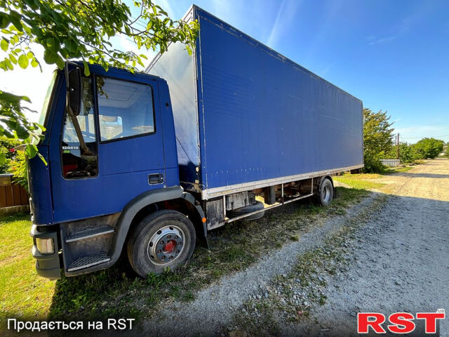 Синий Ивеко ЕвроКарго, объемом двигателя 5.8 л и пробегом 870 тыс. км за 4500 $, фото 9 на Automoto.ua