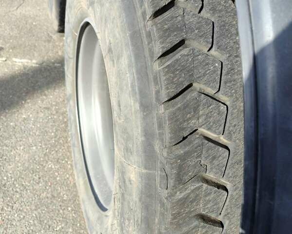 Синій Івеко ЄвроКарго, об'ємом двигуна 0 л та пробігом 275 тис. км за 39999 $, фото 8 на Automoto.ua