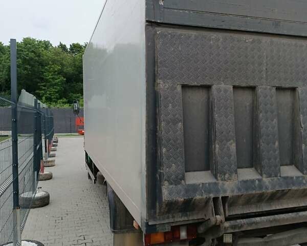 Зеленый Ивеко ЕвроКарго, объемом двигателя 5.88 л и пробегом 600 тыс. км за 8999 $, фото 4 на Automoto.ua