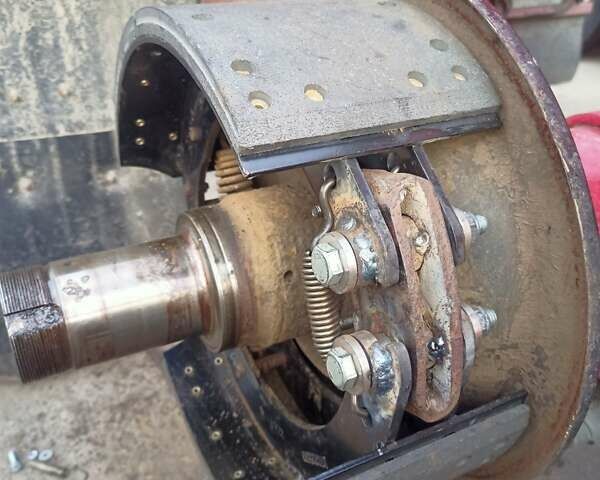 Белый Ивеко ЕвроСтар, объемом двигателя 0 л и пробегом 10 тыс. км за 8000 $, фото 15 на Automoto.ua