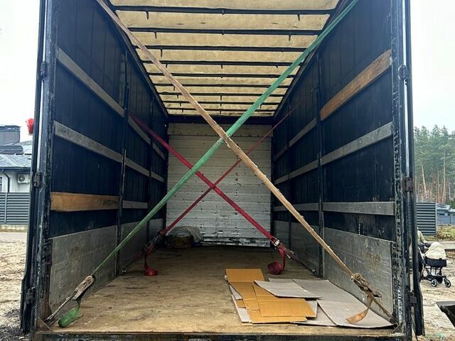 Чорний Івеко ЄвроСтар, об'ємом двигуна 13 л та пробігом 1000 тис. км за 10500 $, фото 5 на Automoto.ua