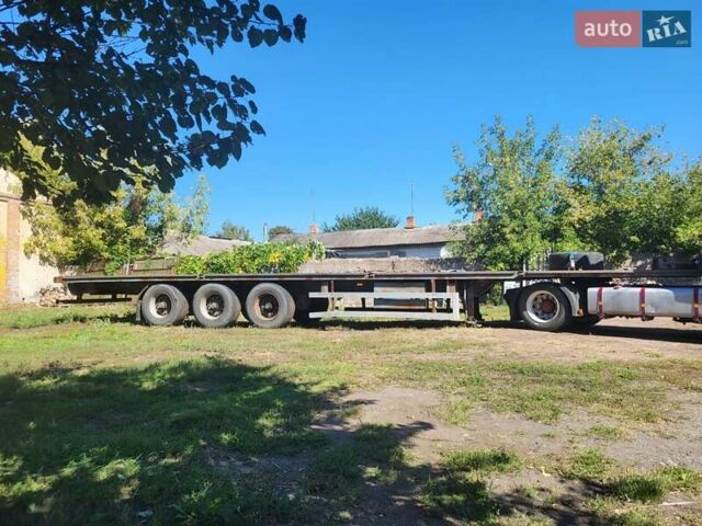 Красный Ивеко ЕвроСтар, объемом двигателя 10 л и пробегом 600 тыс. км за 3000 $, фото 2 на Automoto.ua