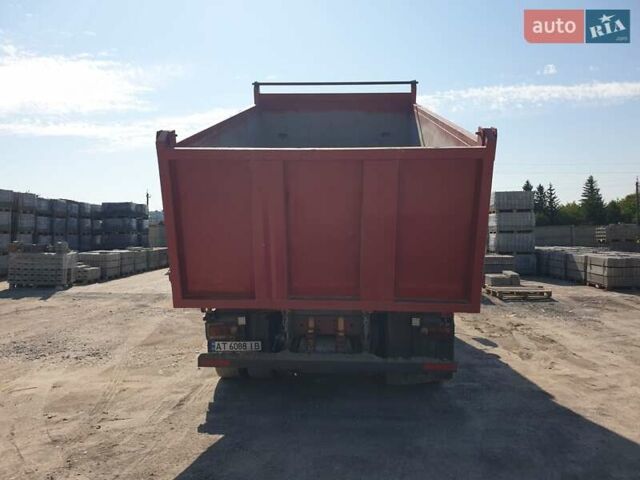 Белый Ивеко ЕвроТех, объемом двигателя 0 л и пробегом 999 тыс. км за 14550 $, фото 7 на Automoto.ua