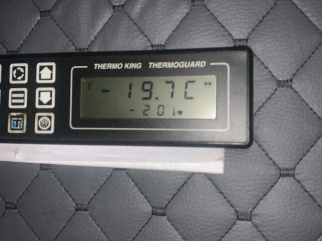 Чорний Івеко ЄвроТєх, об'ємом двигуна 9.99 л та пробігом 1000 тис. км за 9849 $, фото 8 на Automoto.ua