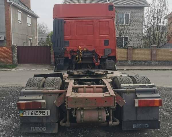 Красный Ивеко ЕвроТех, объемом двигателя 10.8 л и пробегом 800 тыс. км за 4000 $, фото 1 на Automoto.ua