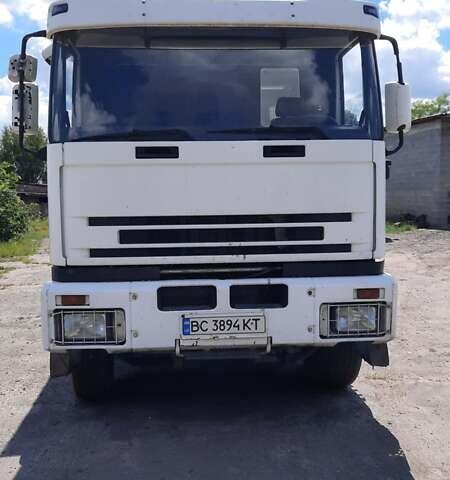 Ивеко ЕвроТреккер 2000 в Сосновке на Automoto.ua Белый Ивеко ЕвроТреккер, объемом двигателя 9.5 л и пробегом 340 тыс. км за 23000 $, фото 1 на Automoto.ua