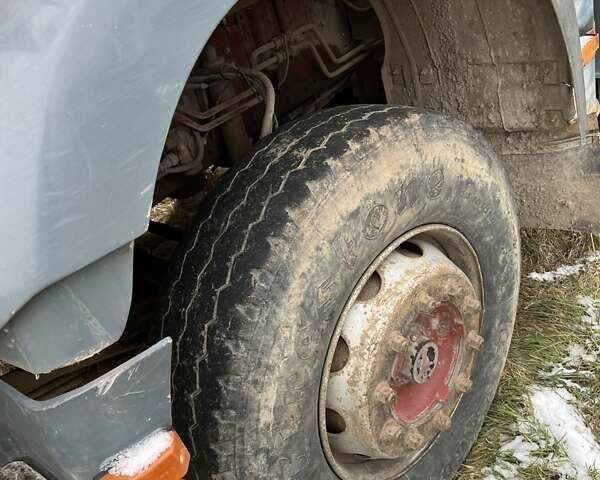Помаранчевий Івеко EuroTrakker, об'ємом двигуна 13.72 л та пробігом 750 тис. км за 18000 $, фото 13 на Automoto.ua