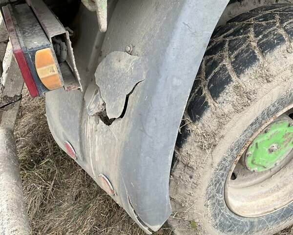 Помаранчевий Івеко EuroTrakker, об'ємом двигуна 13.72 л та пробігом 750 тис. км за 18000 $, фото 9 на Automoto.ua