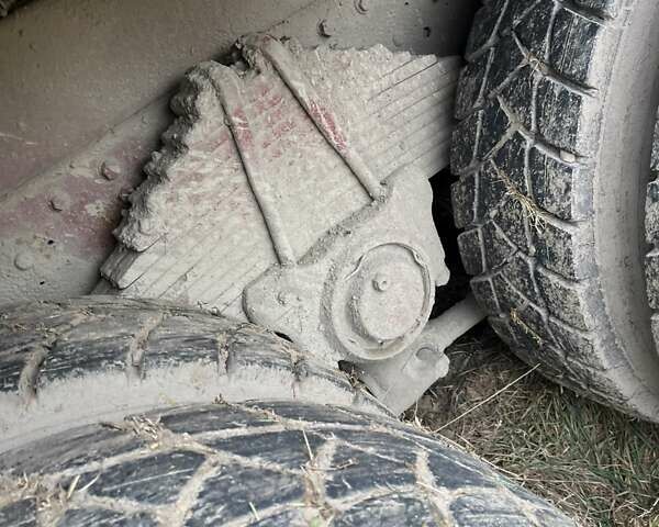 Помаранчевий Івеко EuroTrakker, об'ємом двигуна 13.72 л та пробігом 750 тис. км за 18000 $, фото 7 на Automoto.ua