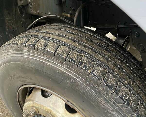 Білий Івеко Магірус, об'ємом двигуна 0 л та пробігом 300 тис. км за 30000 $, фото 4 на Automoto.ua