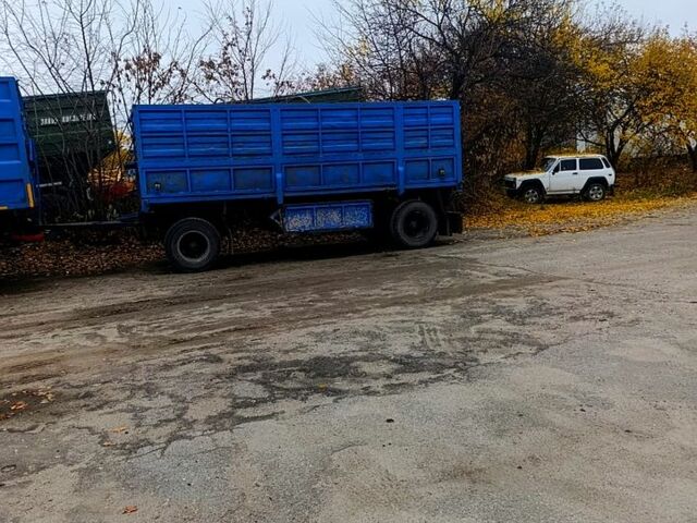 Синий Ивеко Магирус, объемом двигателя 13.8 л и пробегом 570 тыс. км за 15000 $, фото 2 на Automoto.ua