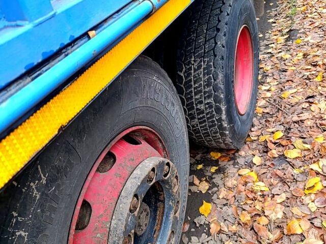 Синий Ивеко Магирус, объемом двигателя 13.8 л и пробегом 570 тыс. км за 15000 $, фото 8 на Automoto.ua