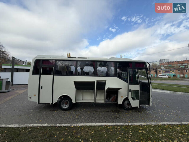 Білий Івеко Otoyol, об'ємом двигуна 3.91 л та пробігом 584 тис. км за 25000 $, фото 3 на Automoto.ua