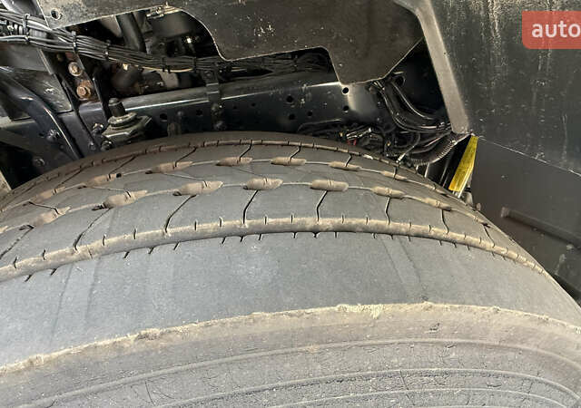 Белый Ивеко Стралис, объемом двигателя 7 л и пробегом 376 тыс. км за 43687 $, фото 9 на Automoto.ua