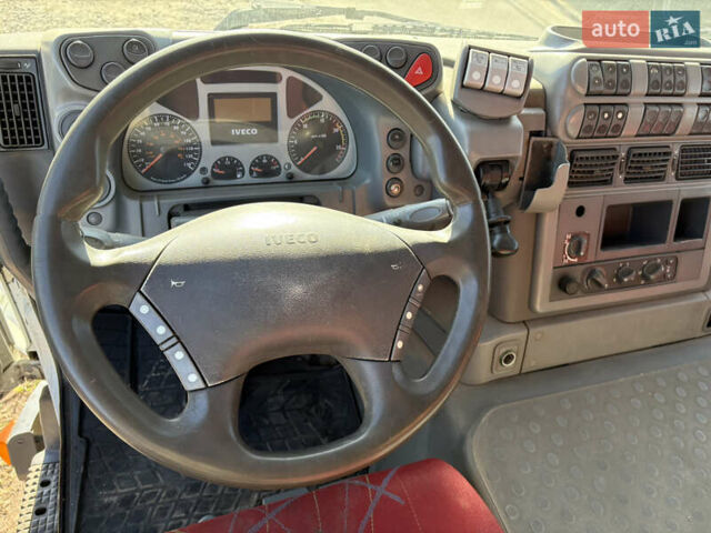 Белый Ивеко Стралис, объемом двигателя 12.9 л и пробегом 670 тыс. км за 42000 $, фото 10 на Automoto.ua