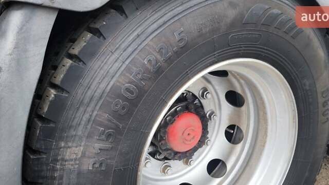 Белый Ивеко Стралис, объемом двигателя 12.88 л и пробегом 1000 тыс. км за 5900 $, фото 14 на Automoto.ua