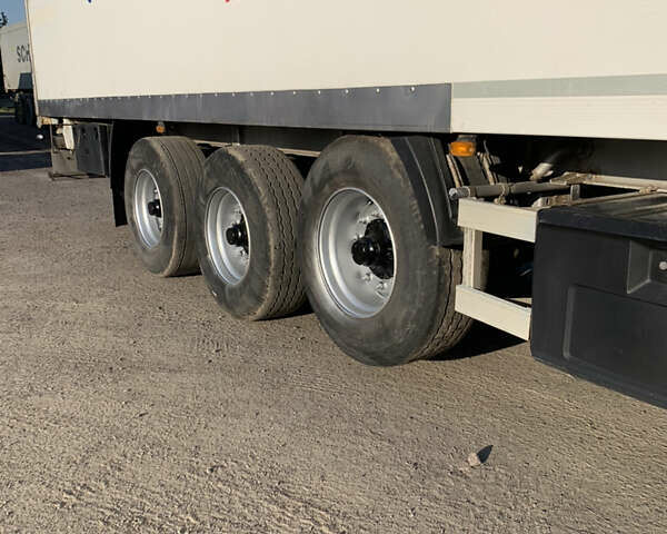 Ивеко Стралис 2007 в Измаиле на Automoto.ua Белый Ивеко Стралис, объемом двигателя 0 л и пробегом 965 тыс. км за 15500 $, фото 6 на Automoto.ua