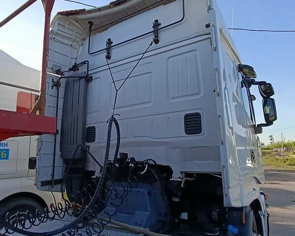 Білий Івеко Stralis, об'ємом двигуна 0 л та пробігом 1 тис. км за 25000 $, фото 1 на Automoto.ua