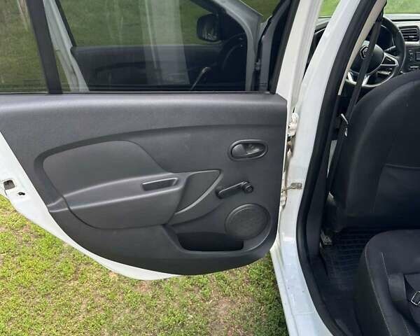 Белый Ивеко Стралис, объемом двигателя 10.31 л и пробегом 100 тыс. км за 10000 $, фото 45 на Automoto.ua