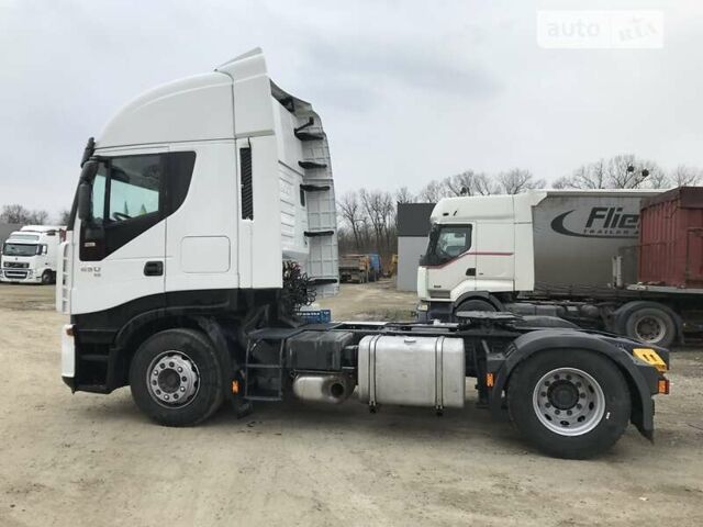 Білий Івеко Stralis, об'ємом двигуна 0 л та пробігом 680 тис. км за 23500 $, фото 1 на Automoto.ua