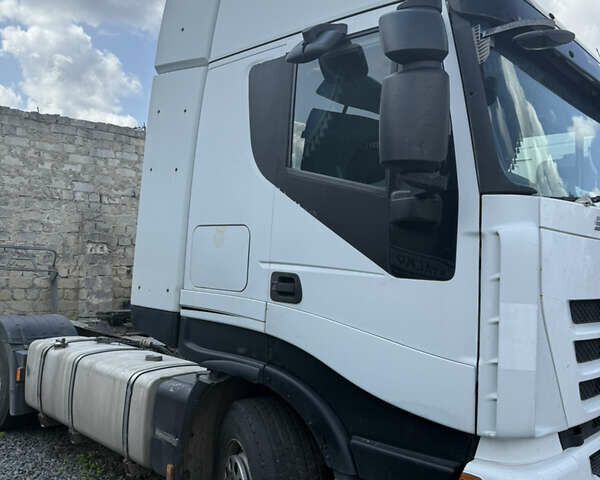 Белый Ивеко Стралис, объемом двигателя 0 л и пробегом 1 тыс. км за 9900 $, фото 2 на Automoto.ua