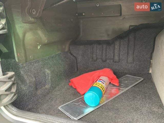 Белый Ивеко Стралис, объемом двигателя 12.88 л и пробегом 1000 тыс. км за 9700 $, фото 30 на Automoto.ua