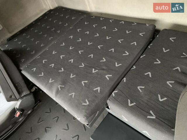 Белый Ивеко Стралис, объемом двигателя 12.88 л и пробегом 1000 тыс. км за 9700 $, фото 25 на Automoto.ua