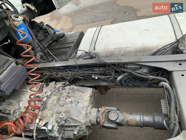 Белый Ивеко Стралис, объемом двигателя 12.88 л и пробегом 1000 тыс. км за 9700 $, фото 14 на Automoto.ua