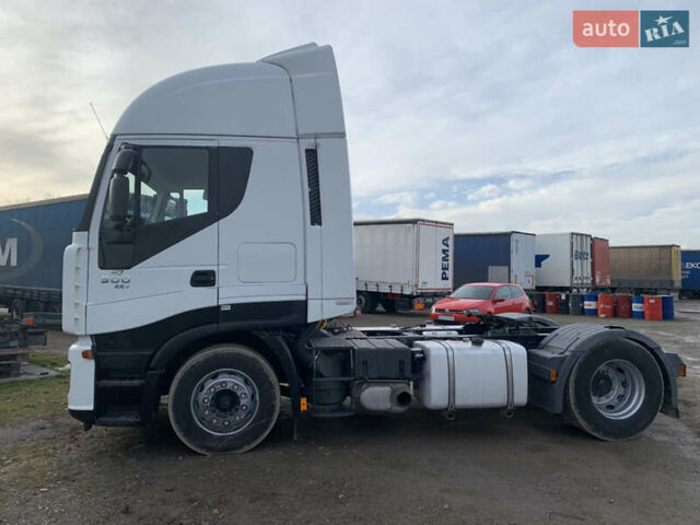 Білий Івеко Stralis, об'ємом двигуна 0 л та пробігом 922 тис. км за 10500 $, фото 1 на Automoto.ua