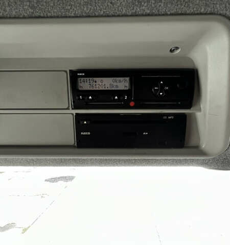 Білий Івеко Stralis, об'ємом двигуна 10.85 л та пробігом 761 тис. км за 16100 $, фото 8 на Automoto.ua