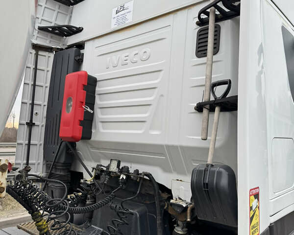 Белый Ивеко Стралис, объемом двигателя 10.31 л и пробегом 891 тыс. км за 14500 $, фото 6 на Automoto.ua