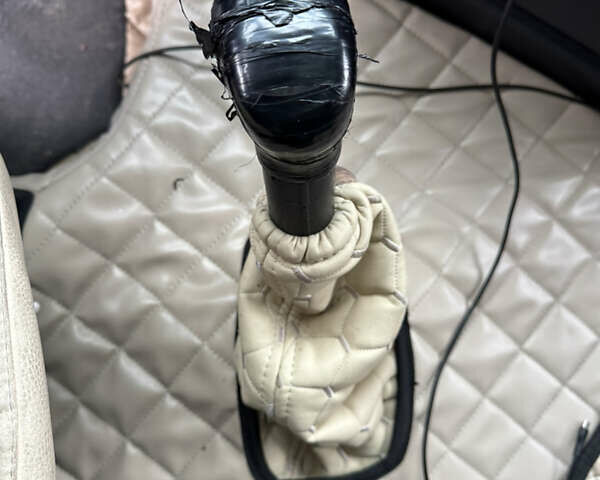 Белый Ивеко Стралис, объемом двигателя 10.31 л и пробегом 891 тыс. км за 14500 $, фото 12 на Automoto.ua