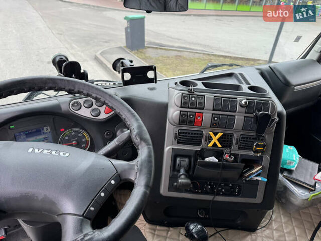 Белый Ивеко Стралис, объемом двигателя 10.31 л и пробегом 891 тыс. км за 14500 $, фото 11 на Automoto.ua
