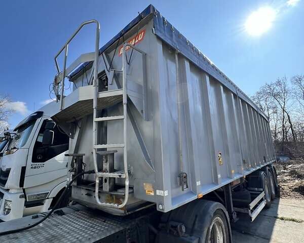Білий Івеко Stralis, об'ємом двигуна 11.12 л та пробігом 900 тис. км за 12500 $, фото 2 на Automoto.ua