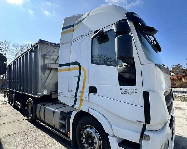Білий Івеко Stralis, об'ємом двигуна 11.12 л та пробігом 900 тис. км за 12500 $, фото 4 на Automoto.ua