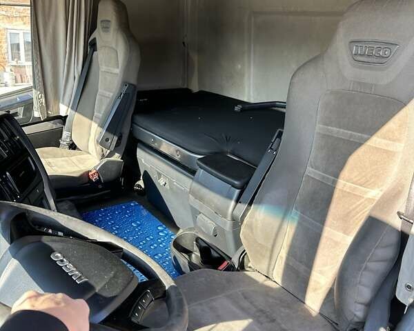 Белый Ивеко Стралис, объемом двигателя 0 л и пробегом 795 тыс. км за 18500 $, фото 10 на Automoto.ua