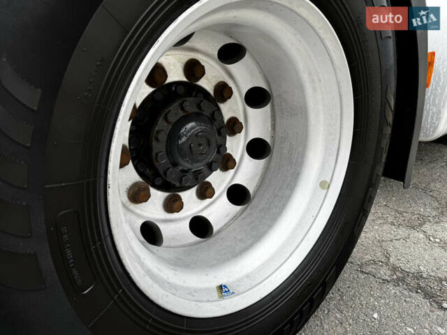 Білий Івеко Stralis, об'ємом двигуна 0 л та пробігом 600 тис. км за 25000 $, фото 15 на Automoto.ua