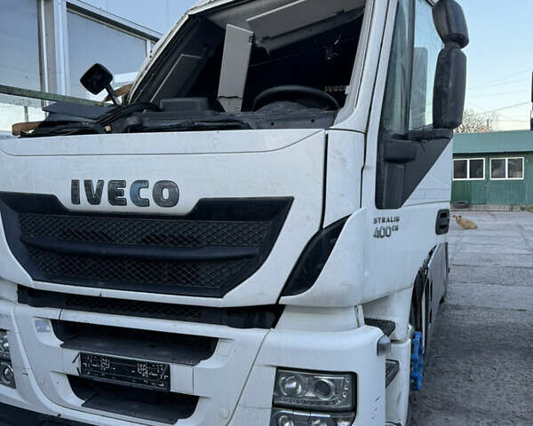 Білий Івеко Stralis, об'ємом двигуна 8.7 л та пробігом 433 тис. км за 15400 $, фото 3 на Automoto.ua